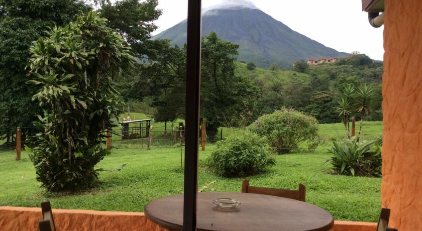 Hotel Cabinas Los Guayabos La Fortuna Exteriér fotografie