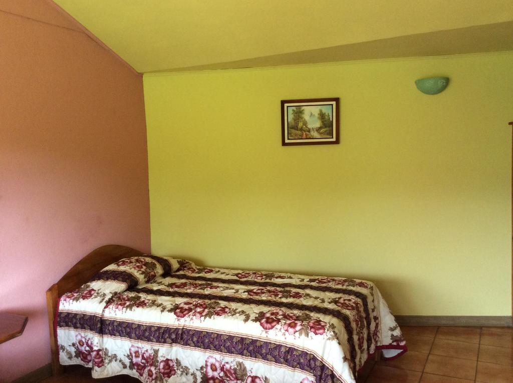 Hotel Cabinas Los Guayabos La Fortuna Exteriér fotografie