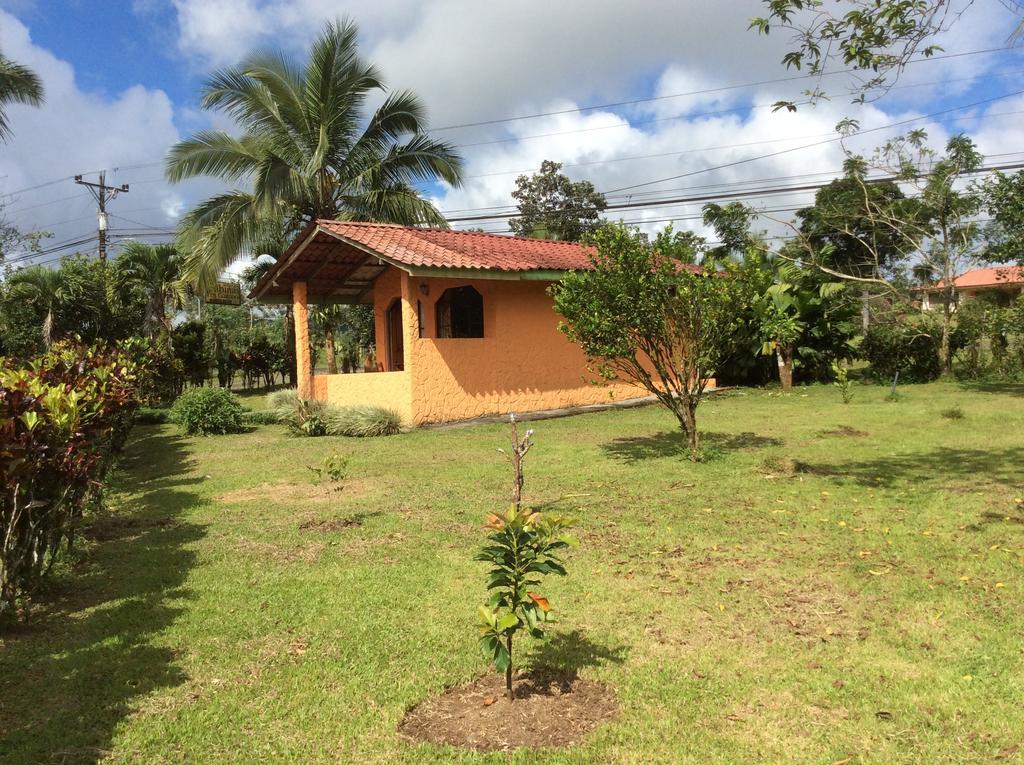 Hotel Cabinas Los Guayabos La Fortuna Exteriér fotografie