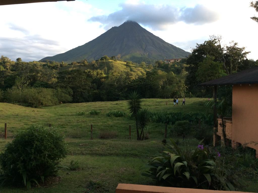 Hotel Cabinas Los Guayabos La Fortuna Exteriér fotografie